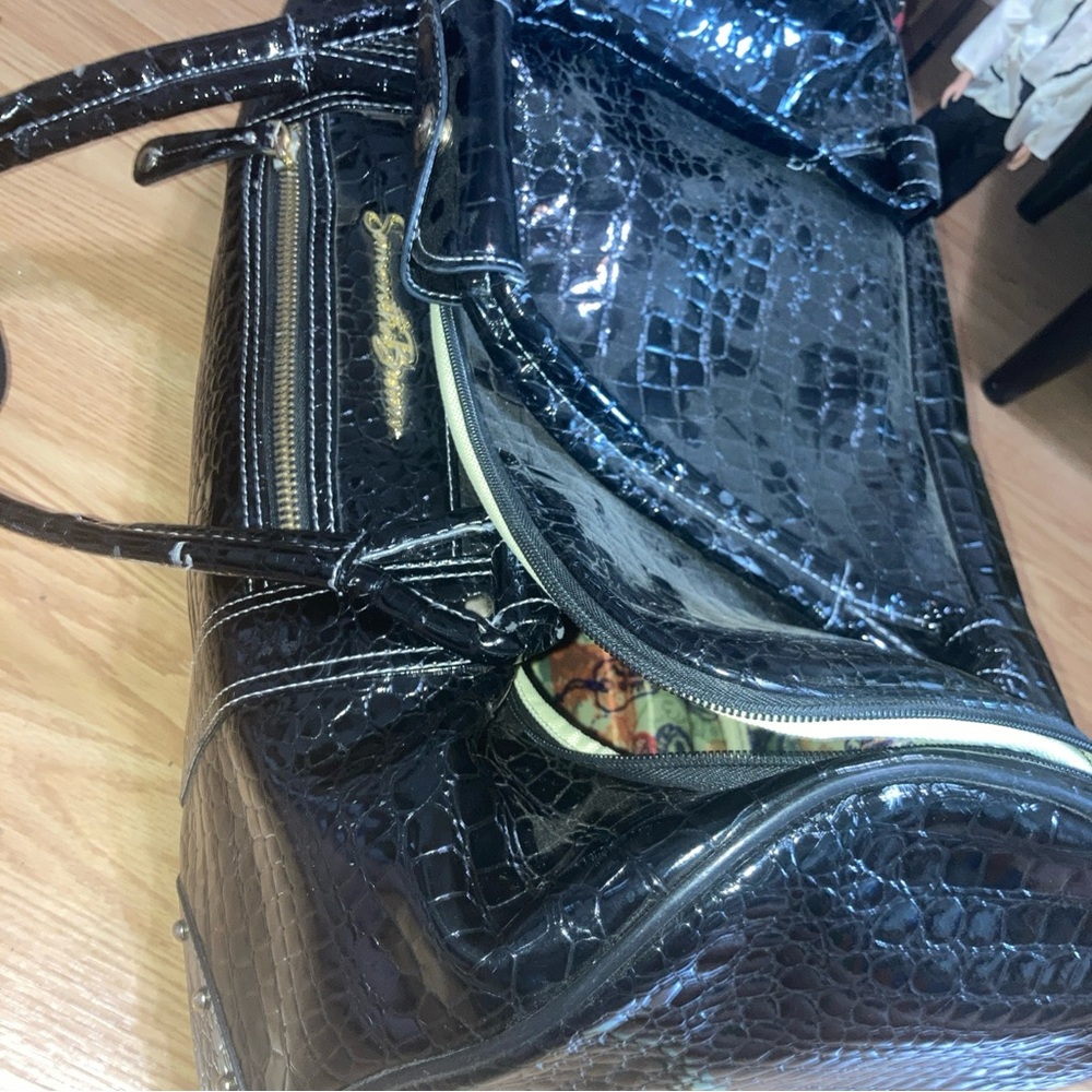 Samantha Brown Croco rollling weekender